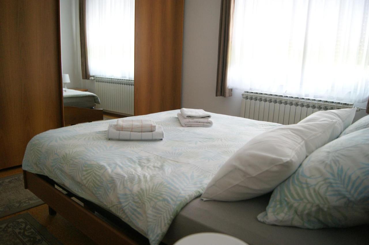Apartment Lynx Korenica Extérieur photo