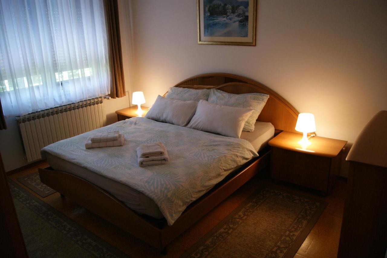 Apartment Lynx Korenica Extérieur photo