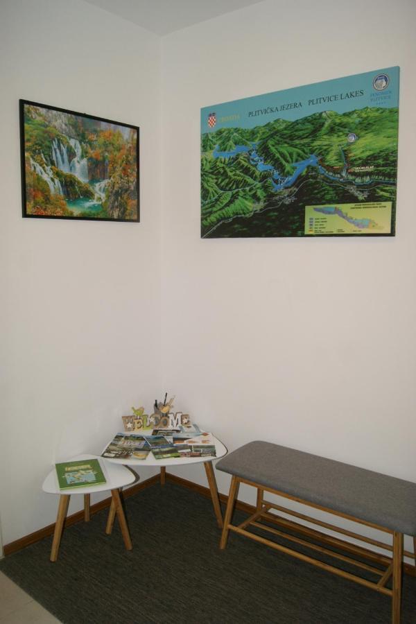 Apartment Lynx Korenica Extérieur photo